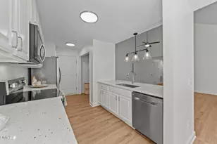 1004 Bren Village Ct, Fuquay Varina, NC 27526 - Photo 12