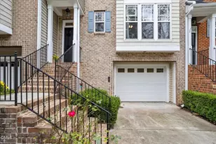 102 Primrose Ln, Carrboro, NC 27510 - Photo 2