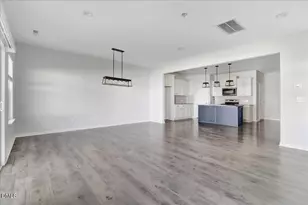 85 Little Leaf Ln, Clayton, NC 27527 - Photo 2