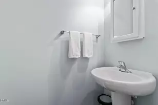 510 Berry Chase Way, Cary, NC 27519 - Photo 4