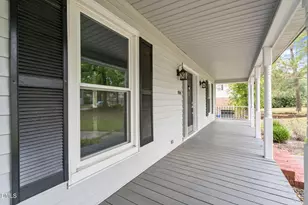 804 W Scotsdale Rd, Laurinburg, NC 28352 - Photo 4