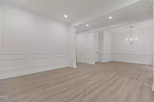 100 Citrus Pl, Cary, NC 27519 - Photo 10