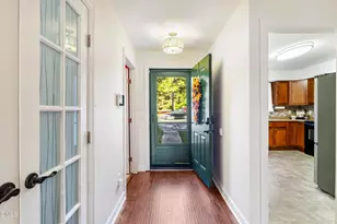 815 Kensington Dr, Cary, NC 27511 - Photo 10