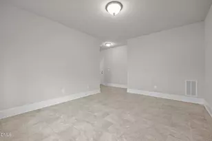 10529 Sablewood Dr, Raleigh, NC 27617 - Photo 32