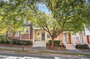 460 Heritage Village Ln, Apex, NC 27502 - Photo 2