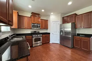 1016 Dawson Creek Rd, Morrisville, NC 27560 - Photo 6