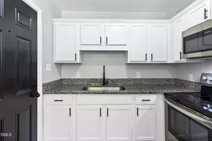 1148 Acorn St, Fayetteville, NC 28303 - Photo 8