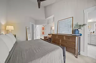 10210 Sablewood Dr, Raleigh, NC 27617 - Photo 12