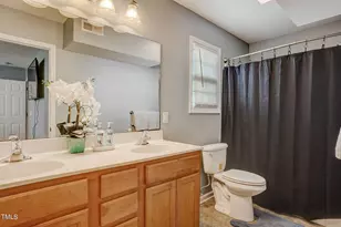 408 Crusaders Dr, Sanford, NC 27330 - Photo 6