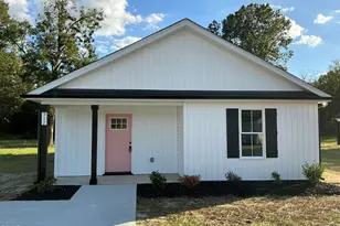 512 Crump St St, Smithfield, NC 27577 - Photo 1