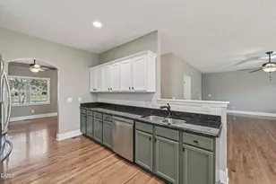 22 Beryl Cir, Pinehurst, NC 28374 - Photo 10