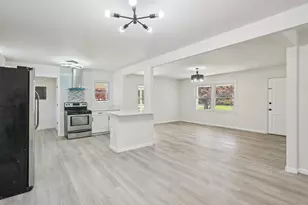 7522 Bridgeman Dr, Fayetteville, NC 28303 - Photo 12