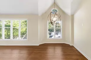 741 Bishops Park Dr, Raleigh, NC 27605 - Photo 20