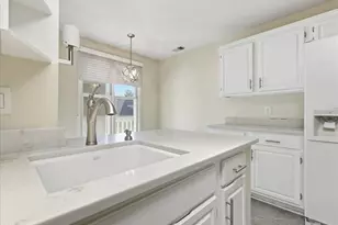 741 Bishops Park Dr, Raleigh, NC 27605 - Photo 24