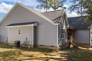 255 Ravens Row Dr, Benson, NC 27504 - Photo 6