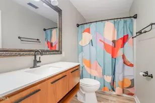 325 Bainbridge Cir, Garner, NC 27529 - Photo 8