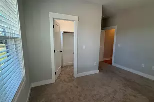 200 E Moore St, Apex, NC 27502 - Photo 26