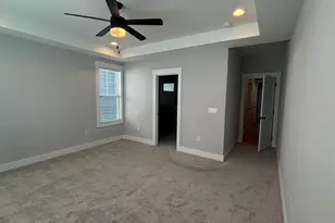 200 E Moore St, Apex, NC 27502 - Photo 18