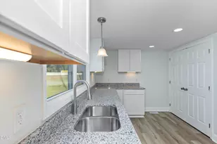 1340 George Perry Lee Rd, Dunn, NC 28334 - Photo 16