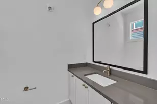 801 New Bern Ave, Raleigh, NC 27601 - Photo 16