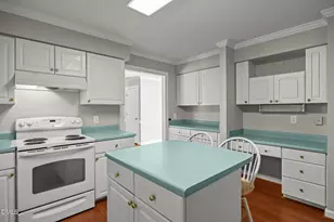 2003 Chedington Dr, Apex, NC 27502 - Photo 14