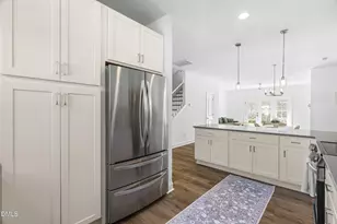 5631 Johnson Woods Ct, Raleigh, NC 27609 - Photo 8