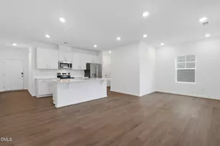 89 Blossom Fld Wy, Angier, NC 27501 - Photo 6