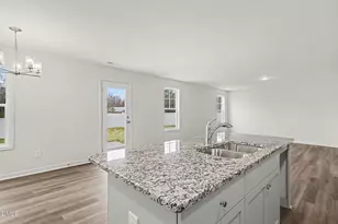 22 E Emily Gardens Dr, Selma, NC 27576 - Photo 14