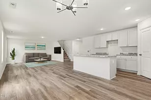 22 E Emily Gardens Dr, Selma, NC 27576 - Photo 8