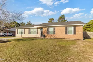 5909 Spinner Rd, Hope Mills, NC 28348 - Photo 1