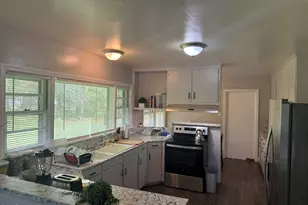 1408 Parker Ln, Henderson, NC 27536 - Photo 4