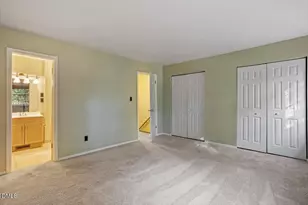 5804 Nottoway Ct, Raleigh, NC 27609 - Photo 16