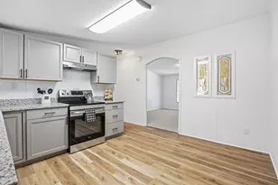 27 Tryon Ct W, Spring Lake, NC 28390 - Photo 12