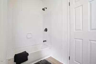 27 Tryon Ct W, Spring Lake, NC 28390 - Photo 24