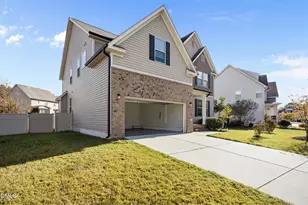 302 Brakeman St, Knightdale, NC 27545 - Photo 4