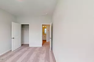 2710 Hunter Woods Dr, Apex, NC 27502 - Photo 20