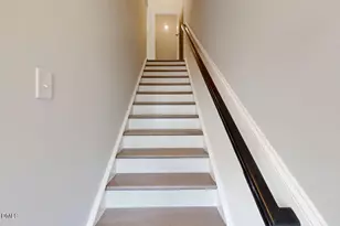 2710 Hunter Woods Dr, Apex, NC 27502 - Photo 4