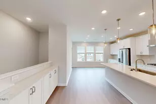 2710 Hunter Woods Dr, Apex, NC 27502 - Photo 6