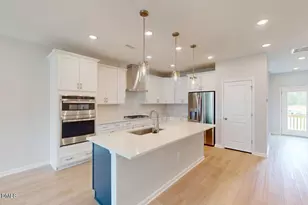 2712 Hunter Woods Dr, Apex, NC 27502 - Photo 8