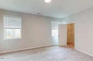 2712 Hunter Woods Dr, Apex, NC 27502 - Photo 20