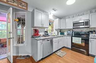 121 London Plain Ct, Cary, NC 27513 - Photo 12