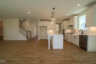 2499 Vetrina Wy, Apex, NC 27502 - Photo 8