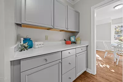 5935 Sentinel Drive, Raleigh, NC 27609 - Photo 18