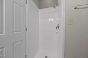 5935 Sentinel Dr, Raleigh, NC 27609 - Photo 30