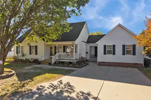 262 River Birch Run, Coats, NC 27521 - Photo 2