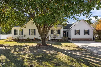 262 River Birch Run, Coats, NC 27521 - Photo 4