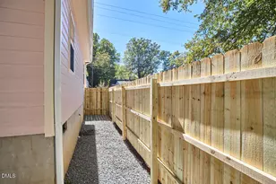 1306 W Knox St, Durham, NC 27705 - Photo 4