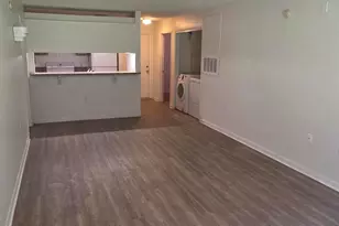 1401 Collegiate Cir, Raleigh, NC 27606 - Photo 12