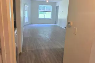 1401 Collegiate Cir, Raleigh, NC 27606 - Photo 4