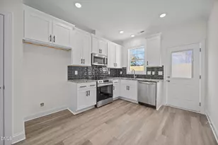 214 E College St, Franklinton, NC 27525 - Photo 4